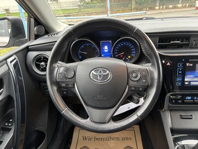 Toyota Auris Gebrauchtwagen