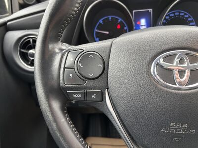 Toyota Auris Gebrauchtwagen
