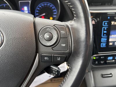 Toyota Auris Gebrauchtwagen