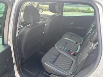 Renault Scénic Gebrauchtwagen Renault Scénic Gebrauchtwagen