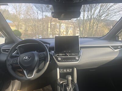 Toyota Corolla Cross Gebrauchtwagen Toyota Corolla Cross Gebrauchtwagen