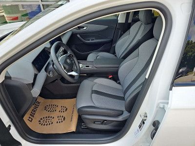 MG MGS5 EV Neuwagen