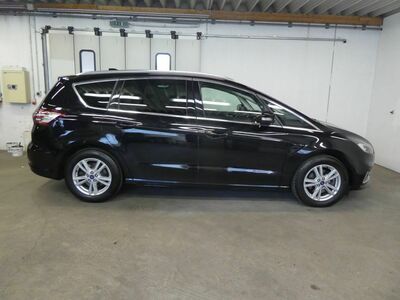 Ford S-MAX Gebrauchtwagen