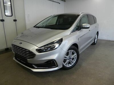 Ford S-MAX Gebrauchtwagen