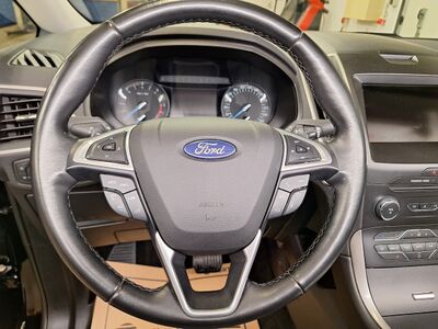 Ford S-MAX Gebrauchtwagen