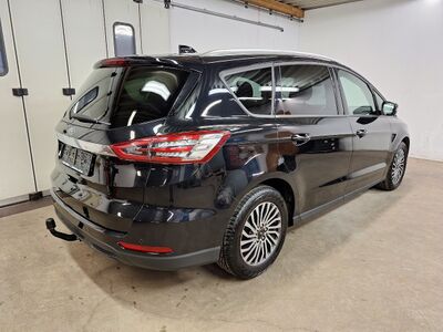 Ford S-MAX Gebrauchtwagen