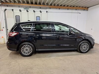 Ford S-MAX Gebrauchtwagen