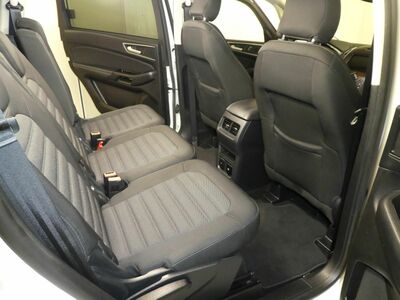 Ford S-MAX Gebrauchtwagen