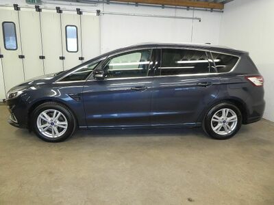 Ford S-MAX Gebrauchtwagen