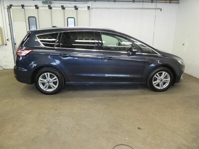 Ford S-MAX Gebrauchtwagen