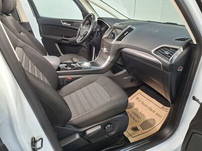 Ford S-MAX Gebrauchtwagen