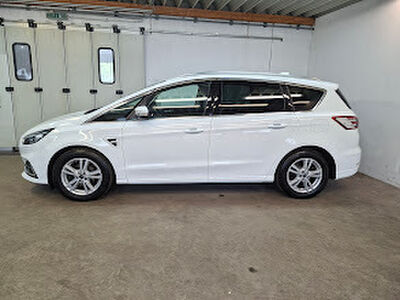Ford S-MAX Gebrauchtwagen