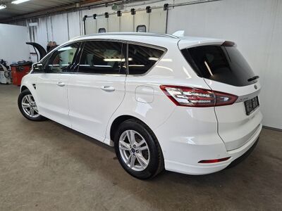 Ford S-MAX Gebrauchtwagen