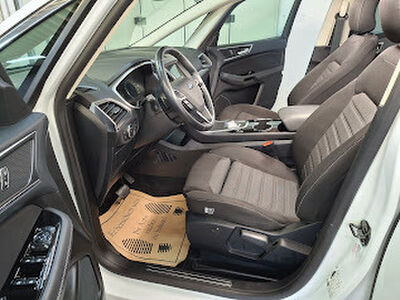 Ford S-MAX Gebrauchtwagen