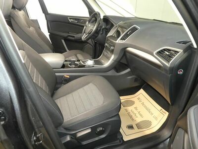 Ford S-MAX Gebrauchtwagen