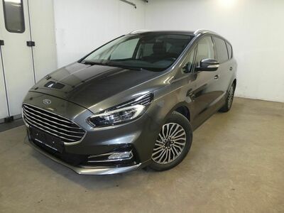Ford S-MAX Gebrauchtwagen