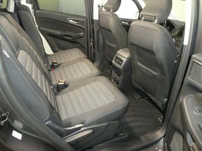 Ford S-MAX Gebrauchtwagen