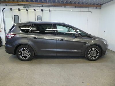Ford S-MAX Gebrauchtwagen