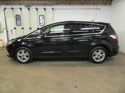 Ford S-MAX Gebrauchtwagen