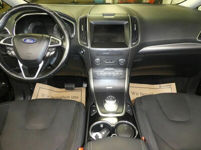 Ford S-MAX Gebrauchtwagen