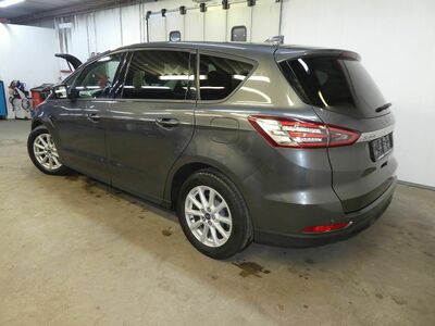 Ford S-MAX Gebrauchtwagen