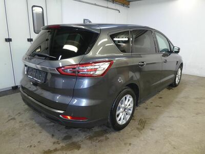 Ford S-MAX Gebrauchtwagen