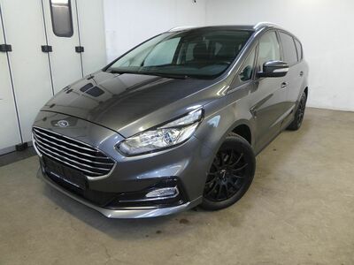 Ford S-MAX Gebrauchtwagen