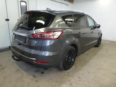 Ford S-MAX Gebrauchtwagen