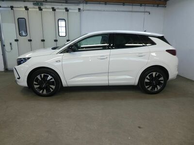 Opel Grandland X Gebrauchtwagen Opel Grandland X Gebrauchtwagen