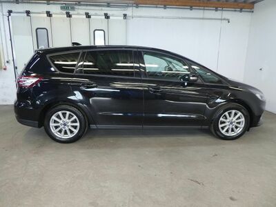 Ford S-MAX Gebrauchtwagen