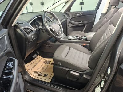 Ford S-MAX Gebrauchtwagen Ford S-MAX Gebrauchtwagen