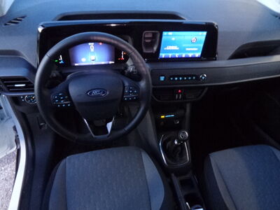 Ford Transit Courier Neuwagen
