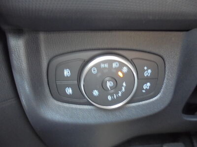 Ford Tourneo Courier Vorführwagen