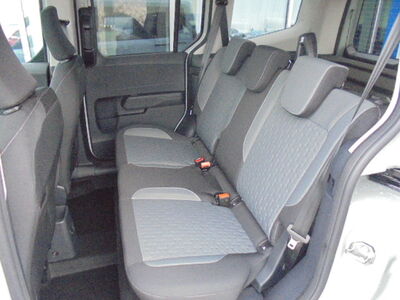 Ford Tourneo Courier Neuwagen