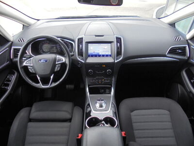 Ford S-MAX Gebrauchtwagen