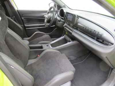 Abarth 600e Neuwagen Abarth 600e Neuwagen