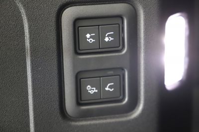 Land Rover Defender Gebrauchtwagen