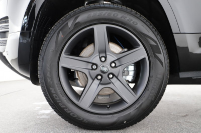 Land Rover Defender Gebrauchtwagen