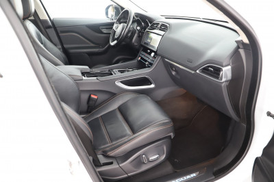 Jaguar F-Pace Gebrauchtwagen