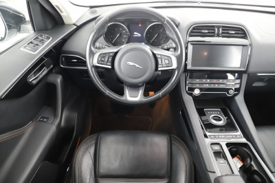 Jaguar F-Pace Gebrauchtwagen