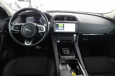 Jaguar F-Pace Gebrauchtwagen