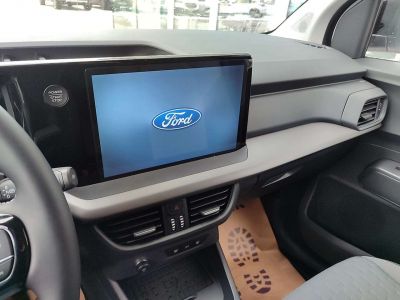 Ford Tourneo Courier Neuwagen