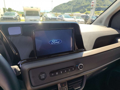 Ford Tourneo Courier Neuwagen