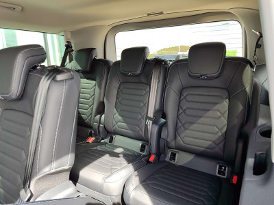 Ford Tourneo Custom Neuwagen