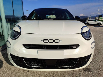 Fiat 600 Neuwagen Fiat 600 Neuwagen