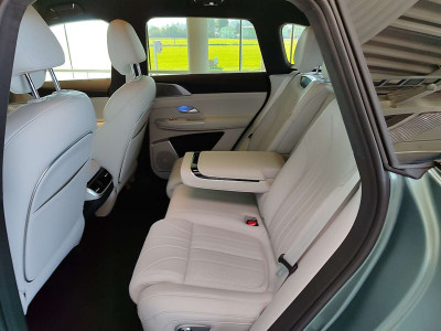Xpeng G9 Neuwagen Xpeng G9 Neuwagen