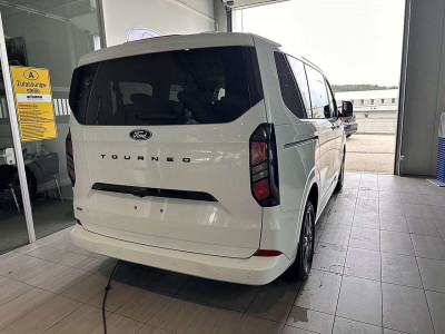 Ford Tourneo Custom Neuwagen