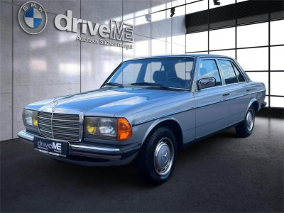 Mercedes-Benz 230 Gebrauchtwagen