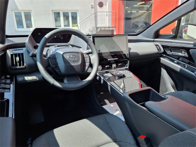 Toyota bZ4X Vorführwagen