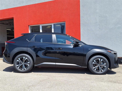 Toyota bZ4X Vorführwagen Toyota bZ4X Vorführwagen